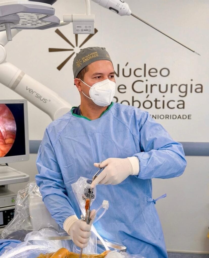 foto de perfil Dr. Guilherme Andrade - Ortopedista da Coluna em Florianópolis, Santa Catarina, Brasil 